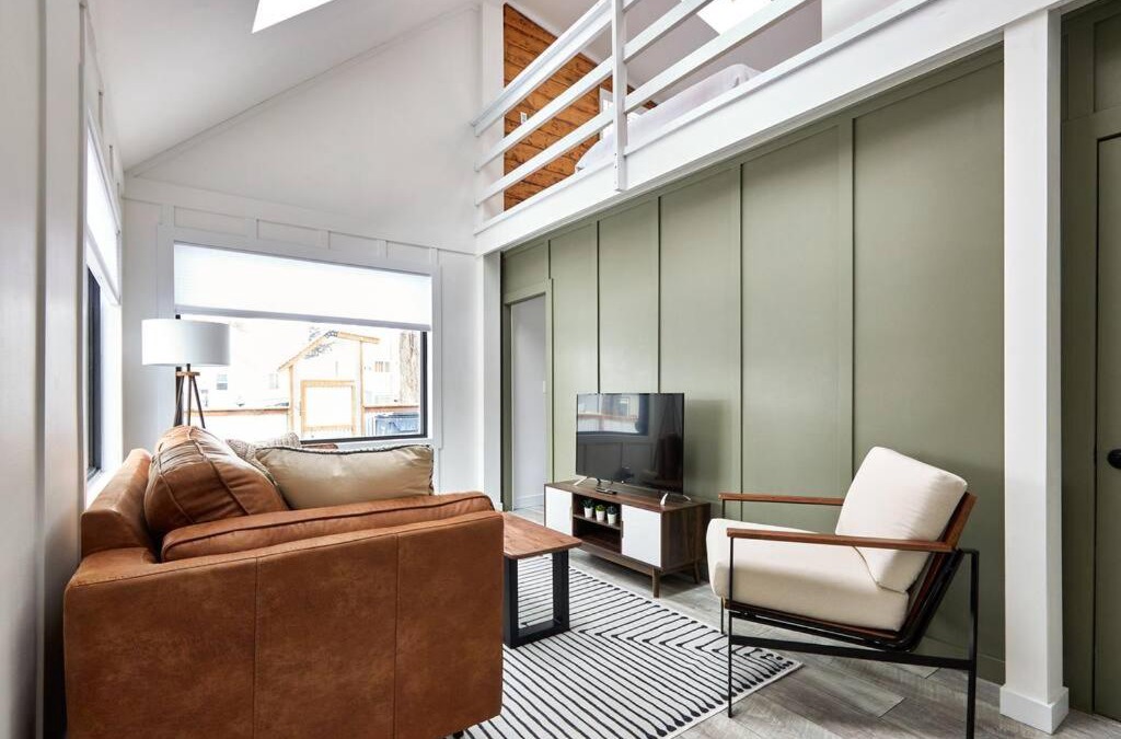 Medicine Hat House | Cozy Mid-Century Modern Home