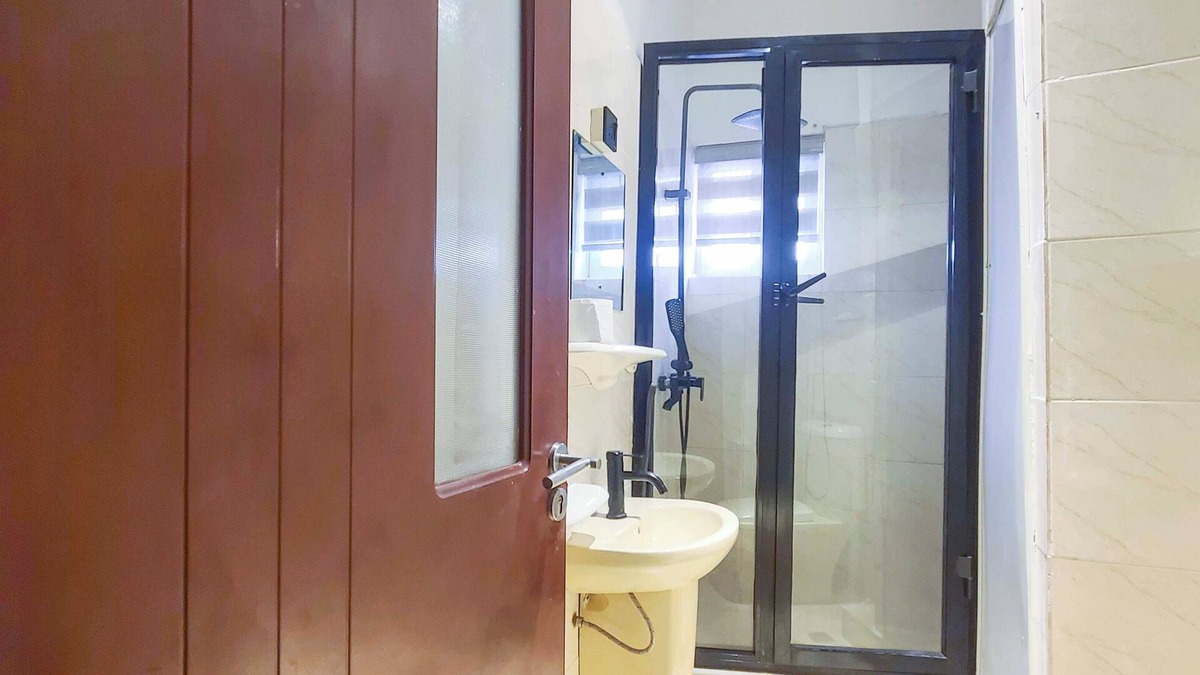 Ajah Apartment | Cozy & Modern 1 Bedroom with AC & WiFi in Central Lekki, Lagos, Nigeria.