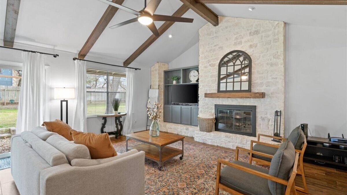 Round Rock West House | Cozy Modern 3 Bed 2 Bath Home - Round Rock/Austin