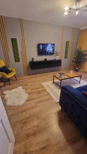 Focsani Apartment | Cozy Modern Apartament