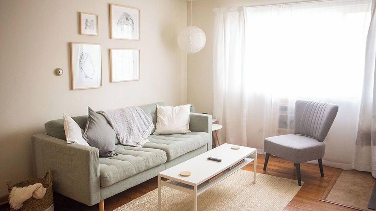 Westerville Apartment | Cozy Modern Garden Flat