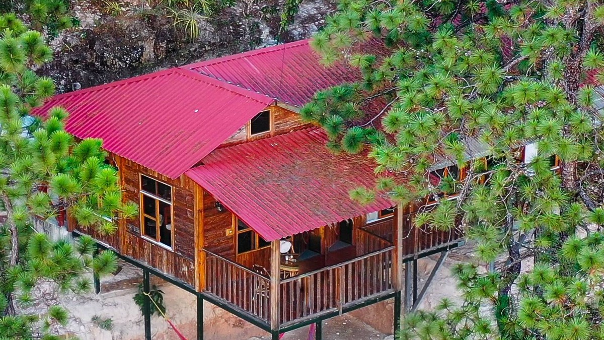 Perquin Cabin | Cozy Mountain Cabin