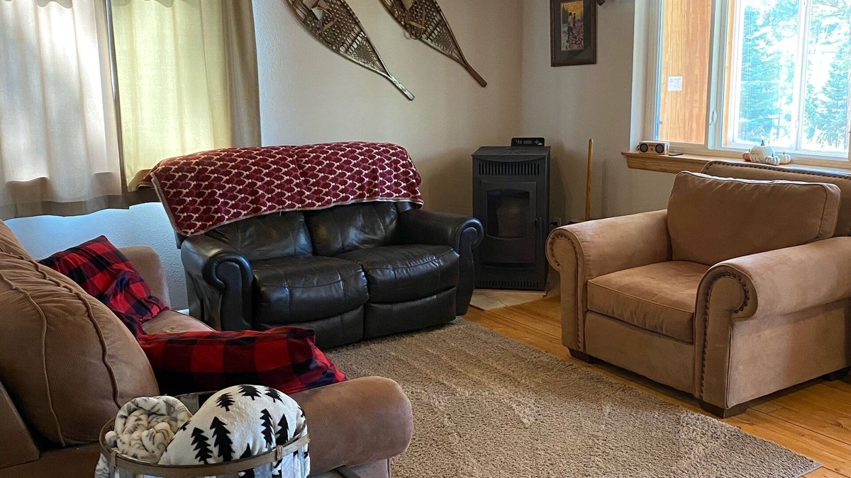 Jemez Springs House | Cozy mountain hideaway near Valles Caldera