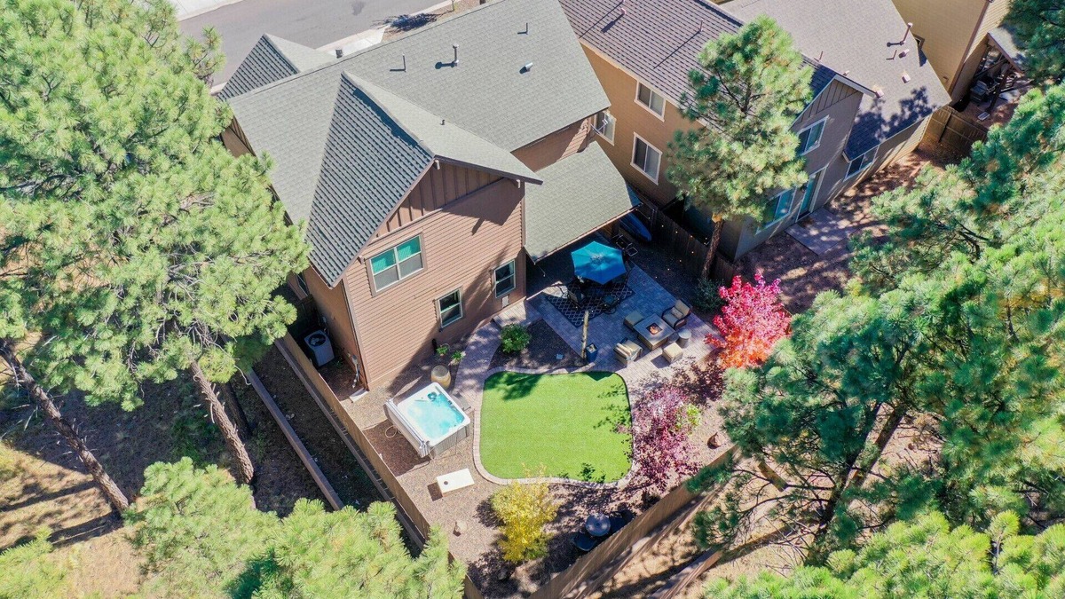 Flagstaff House | Cozy mountain hideaway, close to skiing, hiking, downtown, and the Grand Canyon