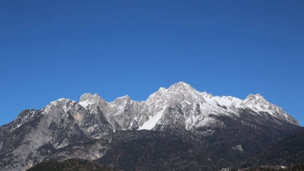 Laggio di Cadore House | Cozy mountain apartment, with pets allowed.