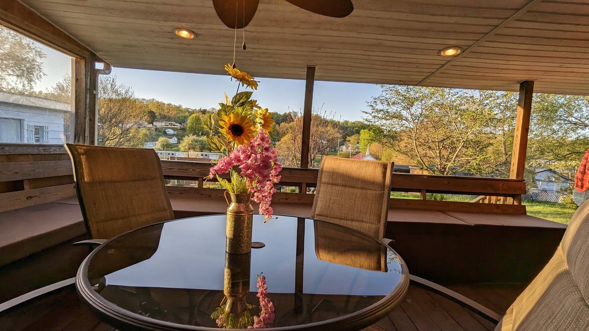 Midway House | Cozy Mountain Retreat:The Ultimate WV Getaway w/large hot tub on spacious porch