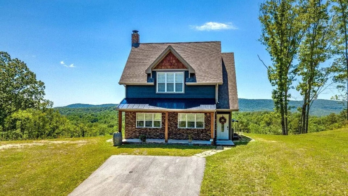 Harriman Cabin | Cozy Mountain Retreat with Amazing Views
