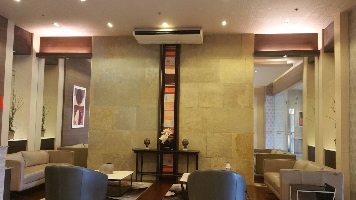 Pasig Condo | COZY&NEAR MALL CORNER STUDIO UNIT w/WIFI
