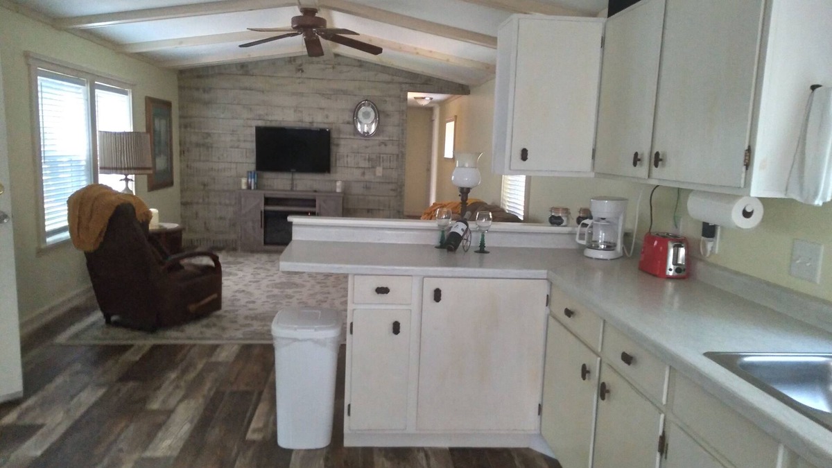 St Germain House | Cozy nestled in quiet neighborhood. On snowmobile and ATV trail.
