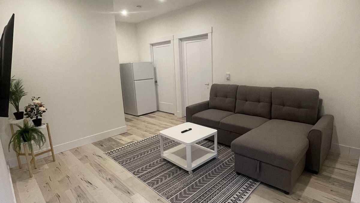 Halifax County Apartment | Cozy new basement apartment with lake view