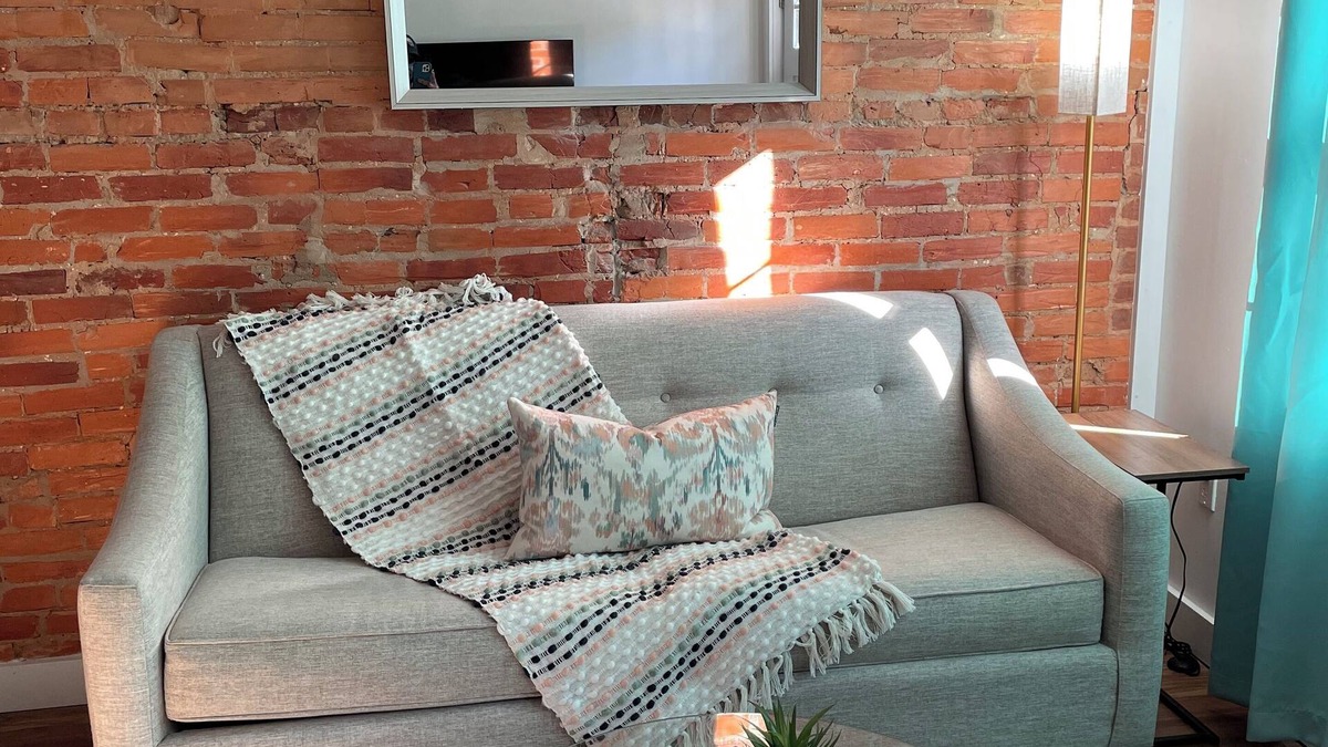 Passyunk Square House | Cozy Newbold Home: Philly Oasis!