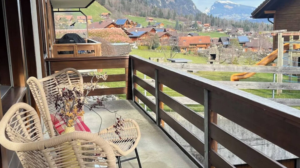 Frutigen Apartment | Cozy, newly renovated vacation apartment in Frutigen - ideal for relaxing days!