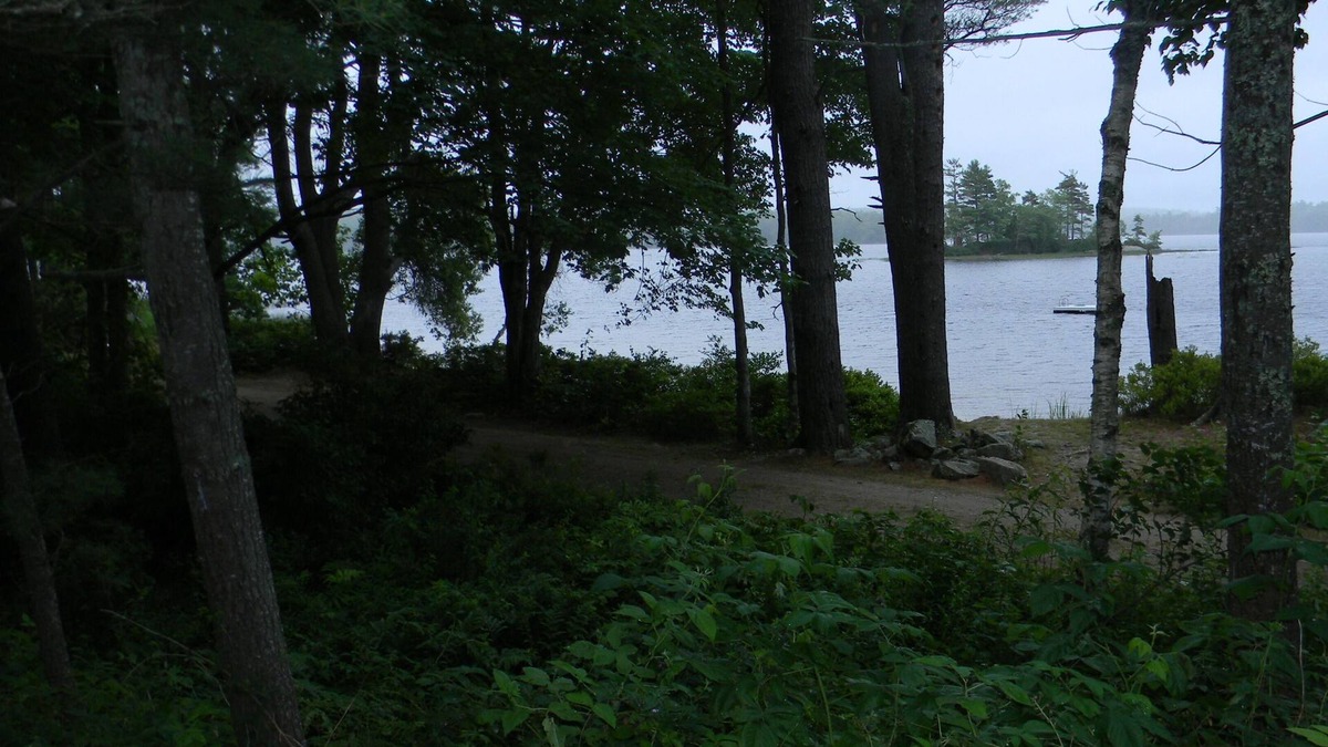Damariscotta Cottage | Cozy Nook Cottage - Peaceful cottage with scenic views of Pemaquid Lake