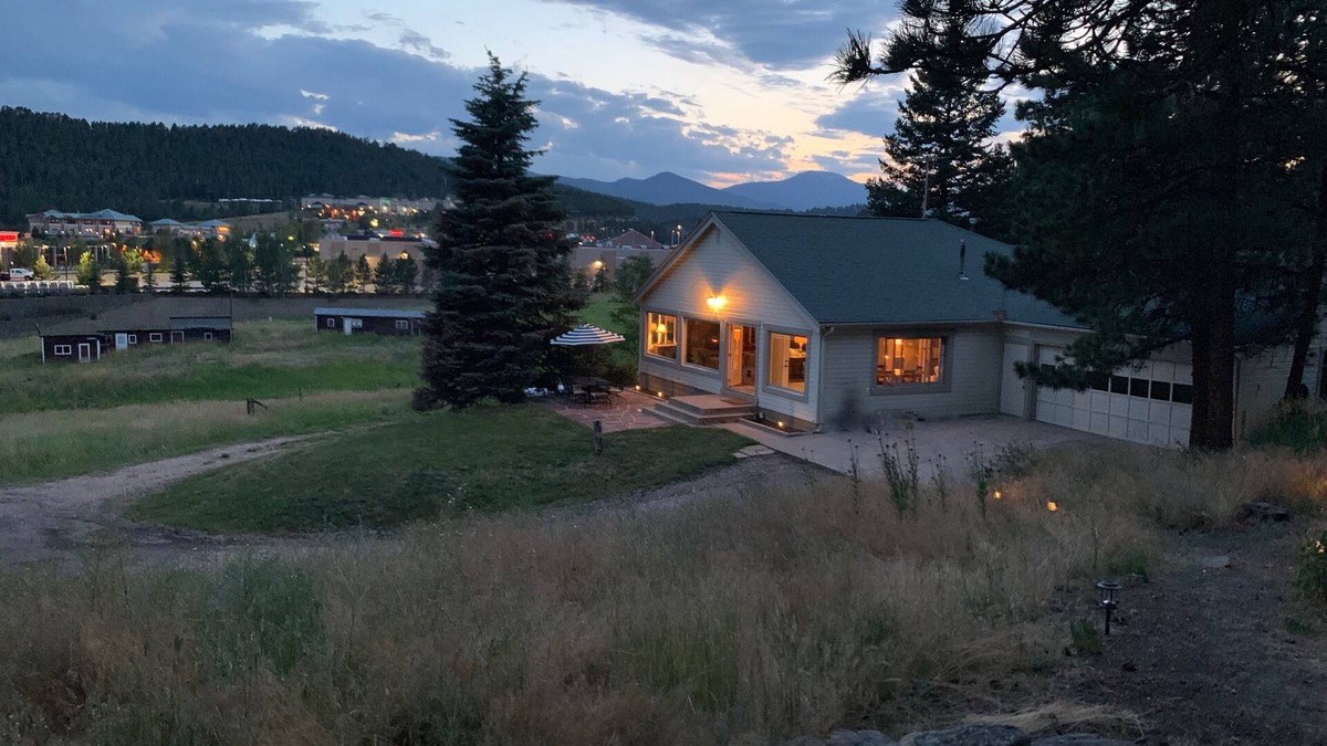 North Central Evergreen House | cozy North Evergreen cottage on 5 acres