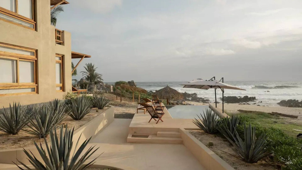 Troncones Condo | Cozy Oceanfront Condo in Troncones - Pet Friendly -