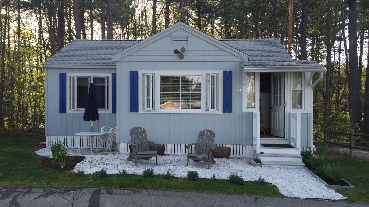 Ogunquit Cottage | Cozy Ogunquit 2 Bedroom, 2 Bathroom Cottage Minutes from Beaches and Downtown
