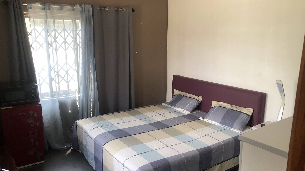 Teshie House | Cozy one bedroom near popular beaches in Accra