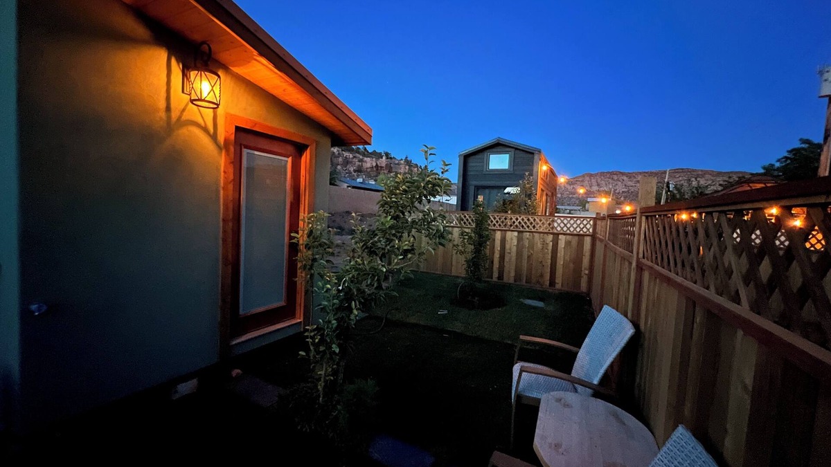 Colorado City Cabin | Cozy Orchard cabin with garden, vineyard in delightful Hildale