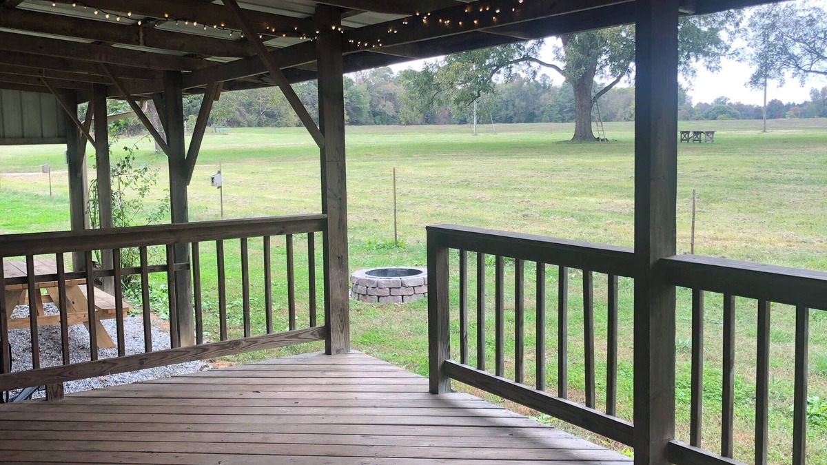 Cross Hill House | Cozy Peaceful Retreat in Cross Hill