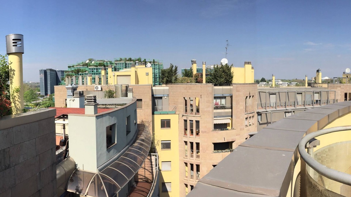 San Donato Milanese Apartment | Cozy penthouse - Holiday House