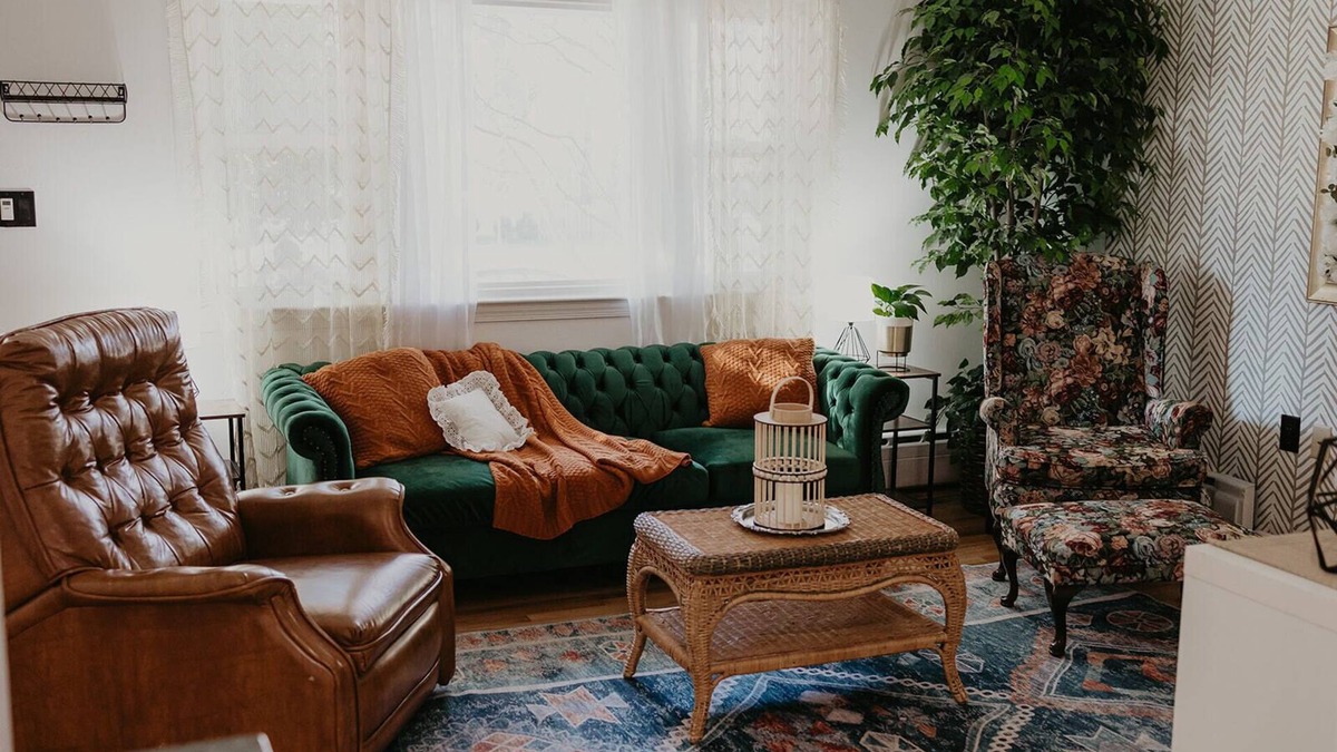 Potomac West House | Cozy Pet friendly close to Old Town Alexandria