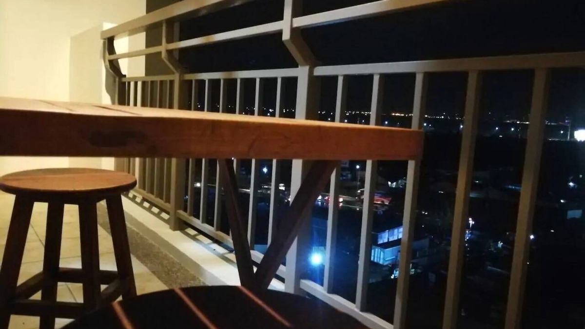 Palanan House | Cozy Philippines Condo