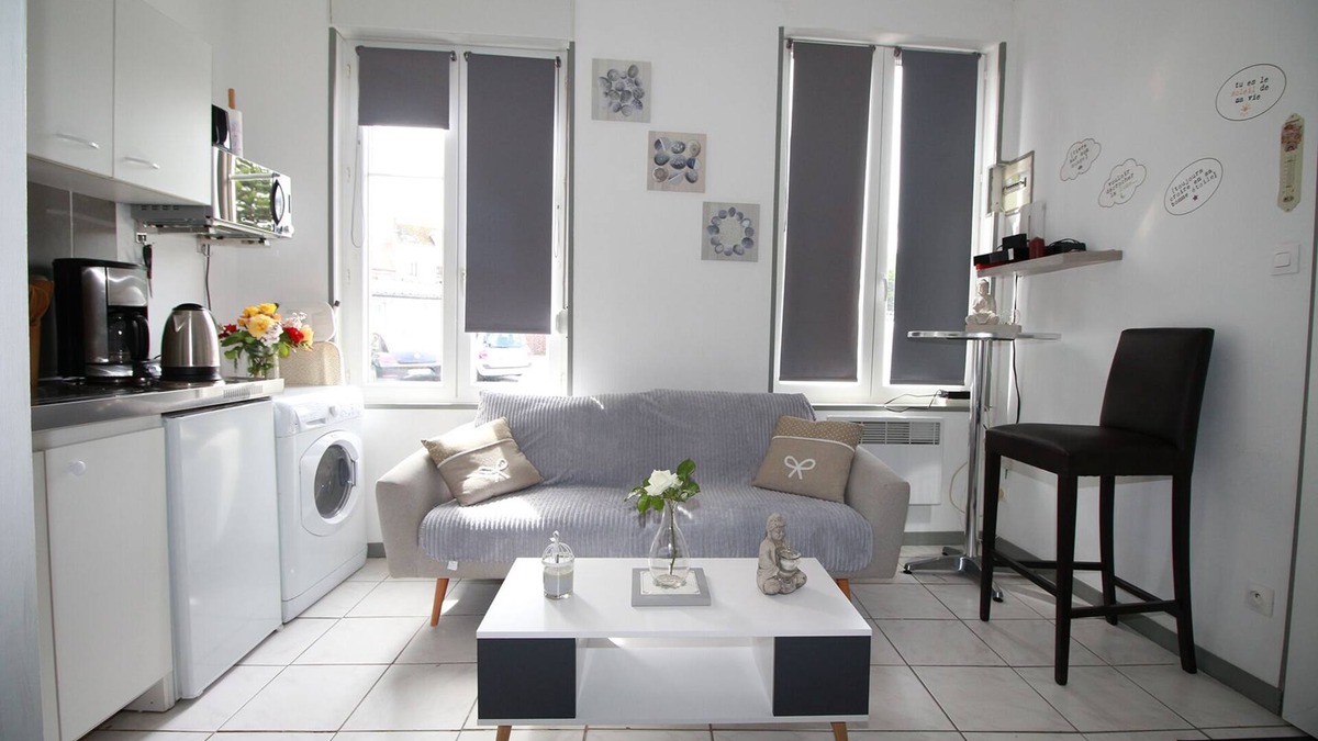 La Fere Apartment | Cozy place la fere 02