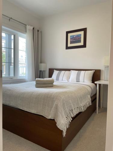 Stratford House | Cozy Private Room in Stratford
