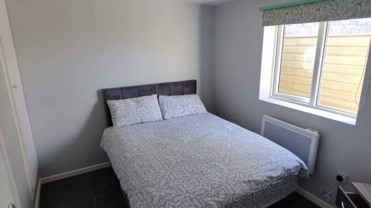Dublin House | Cozy Private Self-Contained Suite