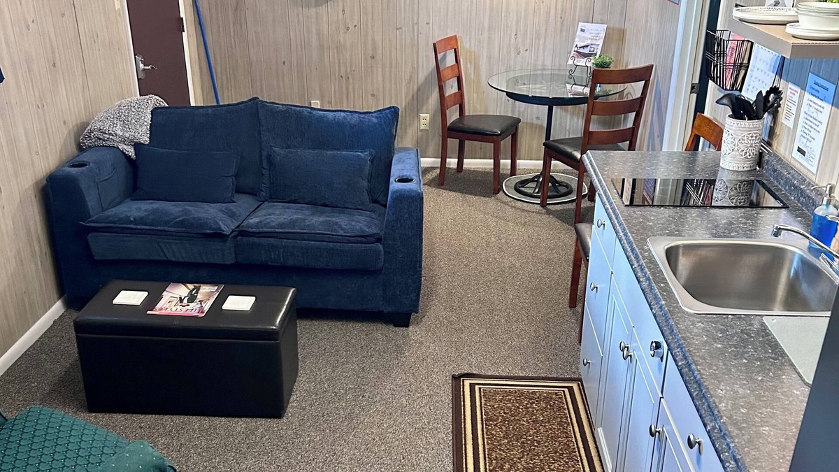 White Sulphur Springs Apartment | Cozy & Quiet Apartment Near Downtown