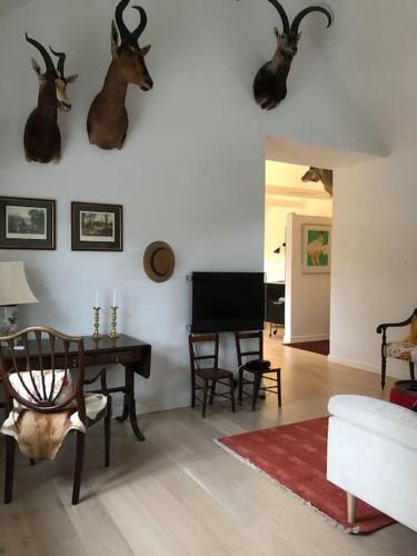 Hillerod Villa | Cozy, quiet guest house perfect for business or pleasure