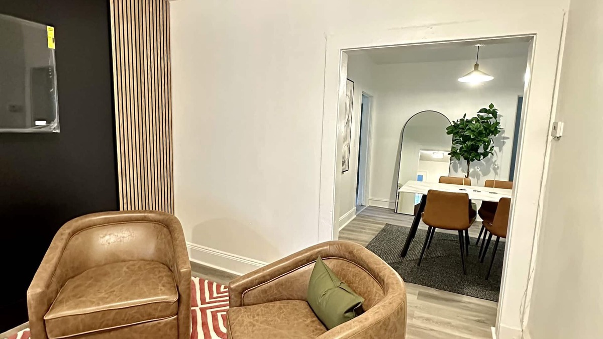 Montclair Apartment | Cozy & Quiet Montclair NJ 2 bedroom Newly Renovated/Mins from NYC