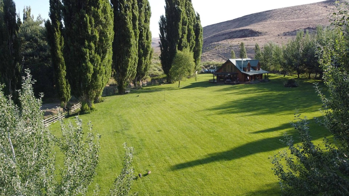 Humboldt County Apartment | Cozy Ranch Apartment, perfect for hunting season, or a fun weekend getaway.