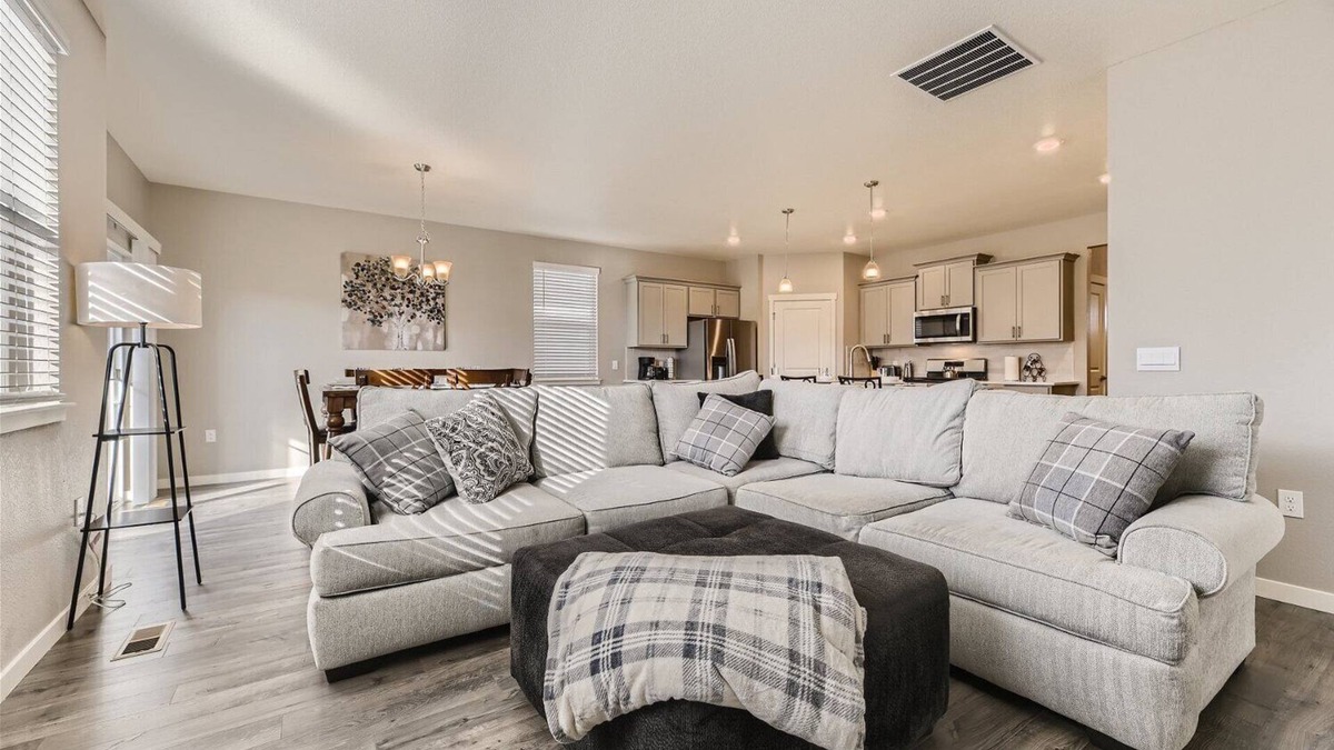 The Pinery House | Cozy Ranch-Style Retreat Spacious & Serene