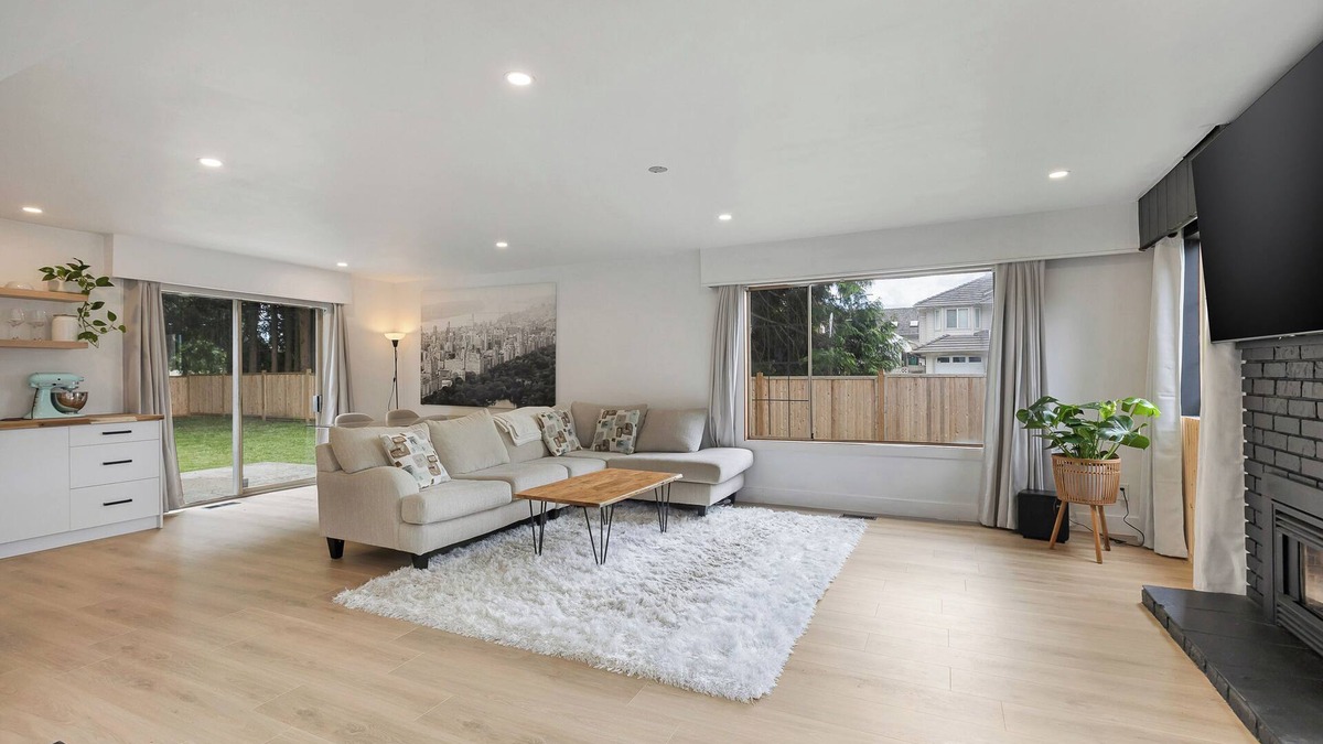 Maple Ridge House | Cozy Rancher with a Big yard close to mountains