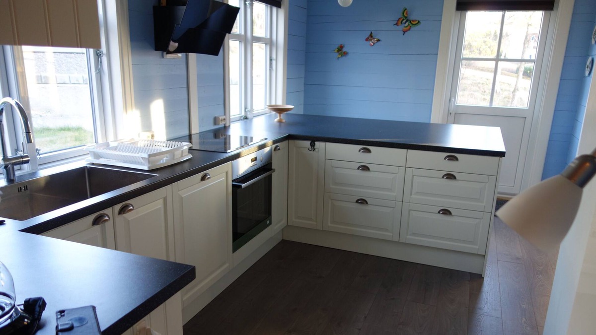 Egersund House | Cozy renovated house. Guided tours in Rogaland can be booked. Breakfast.