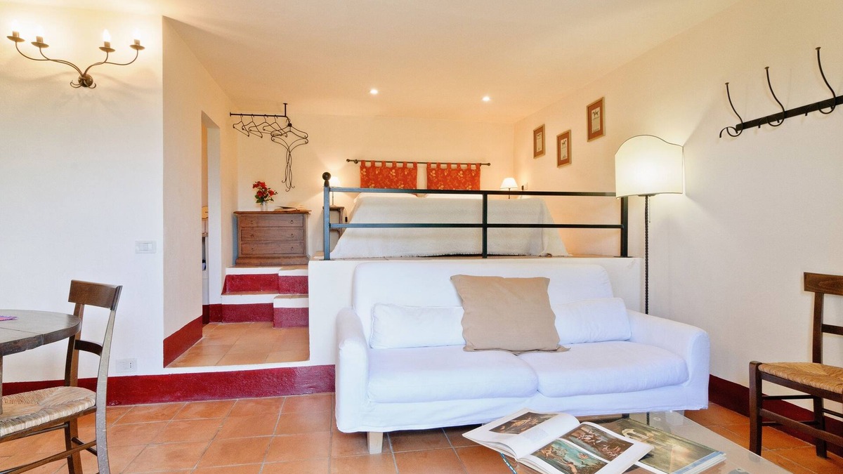 Monticchiello Other | Cozy retreat for 2 with pool & A/C in Val d'Orcia | Moraiolo
