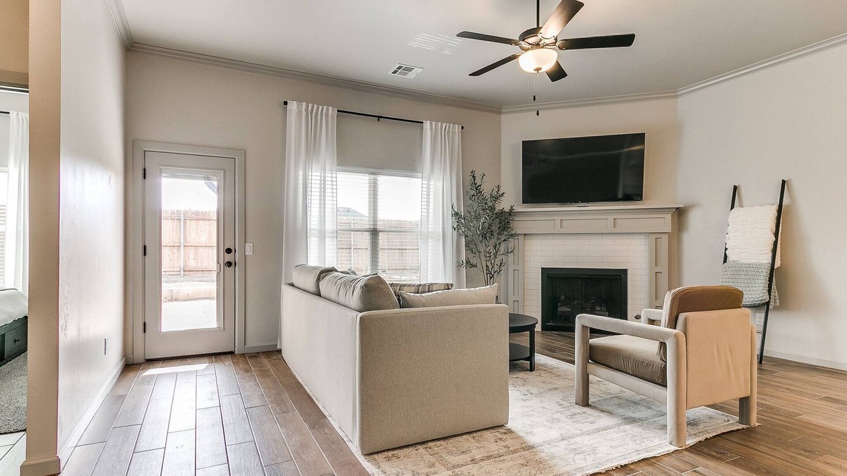 Wheatland House | Cozy Retreat in Yukon, OK!
