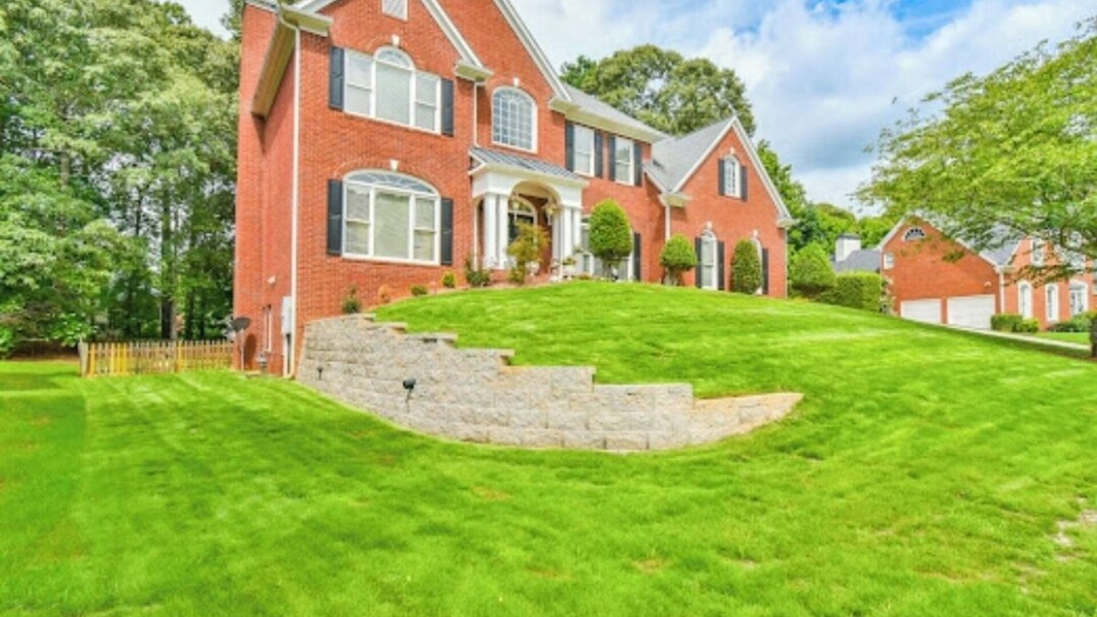 Snellville House | Cozy Retreat off Webb Gin House Rd, Snellville