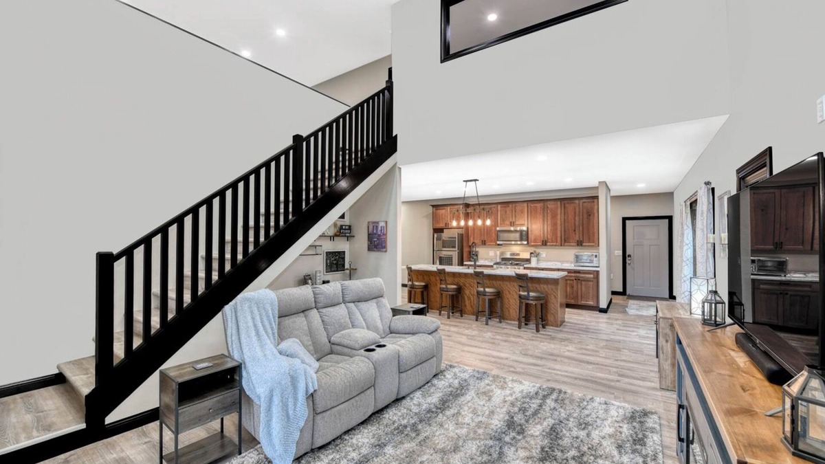 Loretto House | Cozy retreat promises an escape from the hustle and bustle of everyday life.