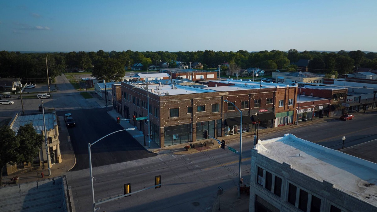 Skiatook Apartment | Cozy retreat with historic character in Downtown Skiatook