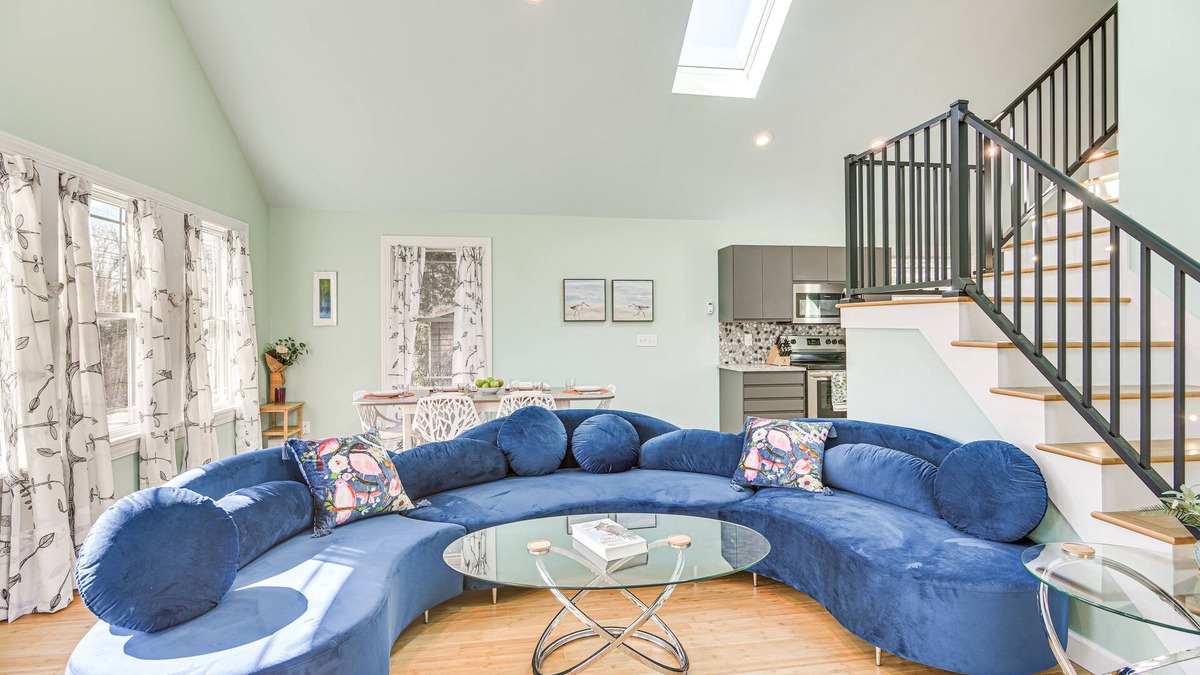 North Kingstown Cottage | Cozy Rhode Island Retreat w/Yard, Near Beaches!