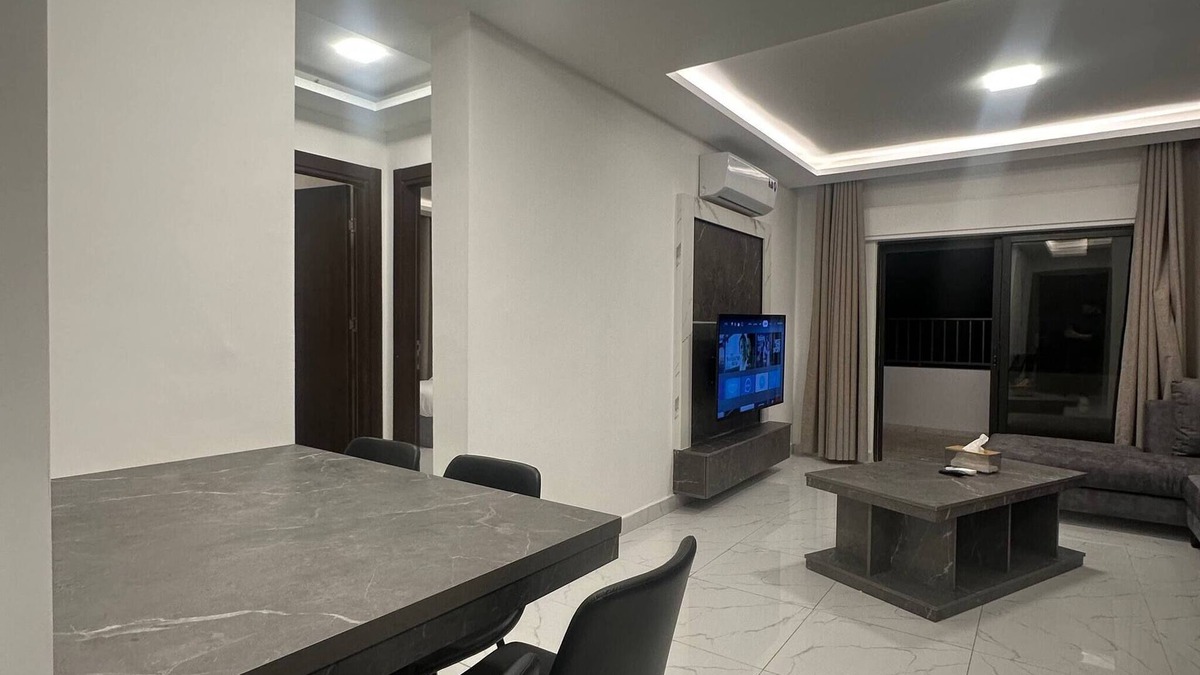Suwailih Apartment | Cozy Rooftop Near Al Services 24