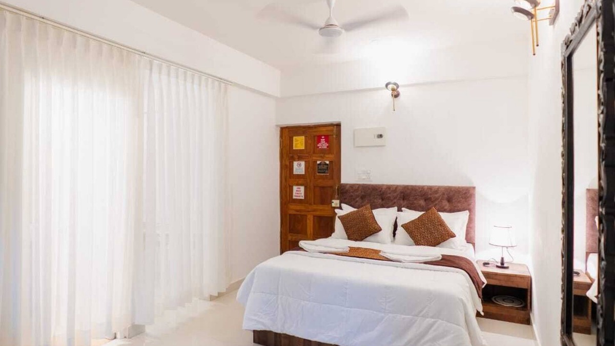 Vagator Apartment | Cozy Rooms in Vagator Beach
