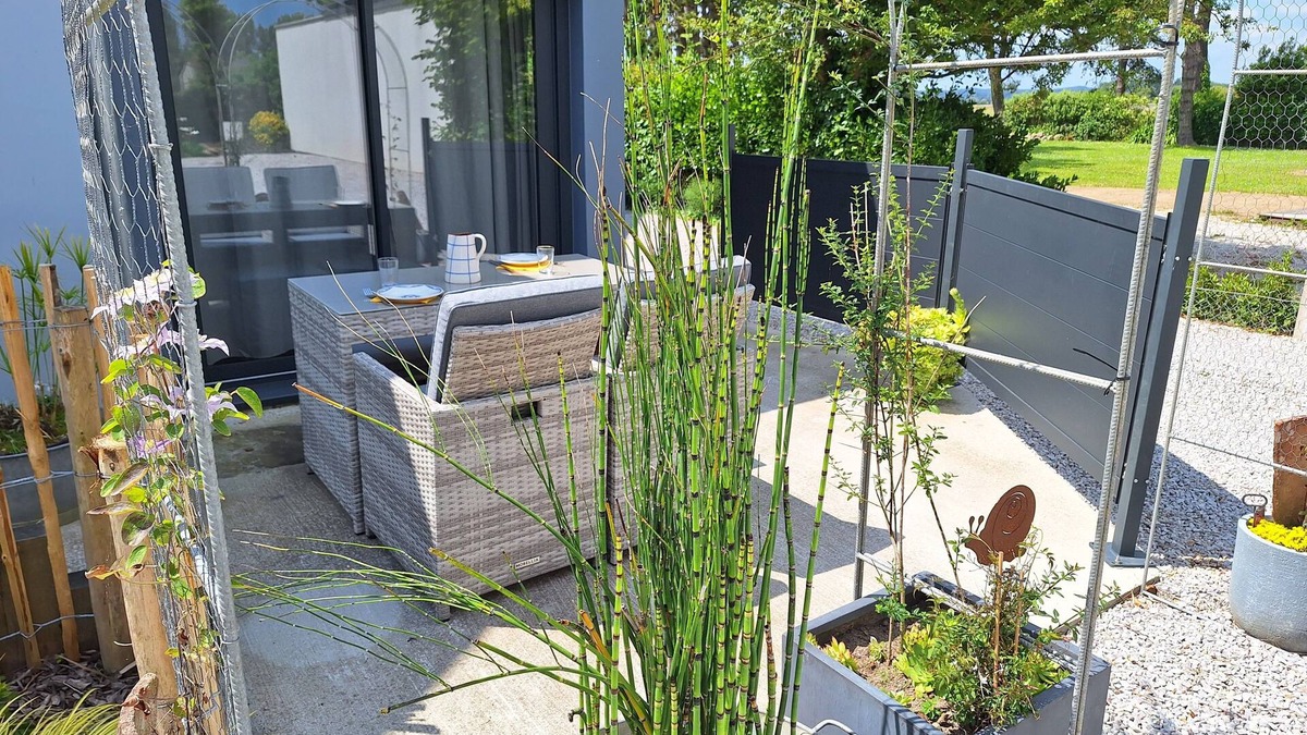 Reville Apartment | Cozy seaside apartment with direct access to the beach !
