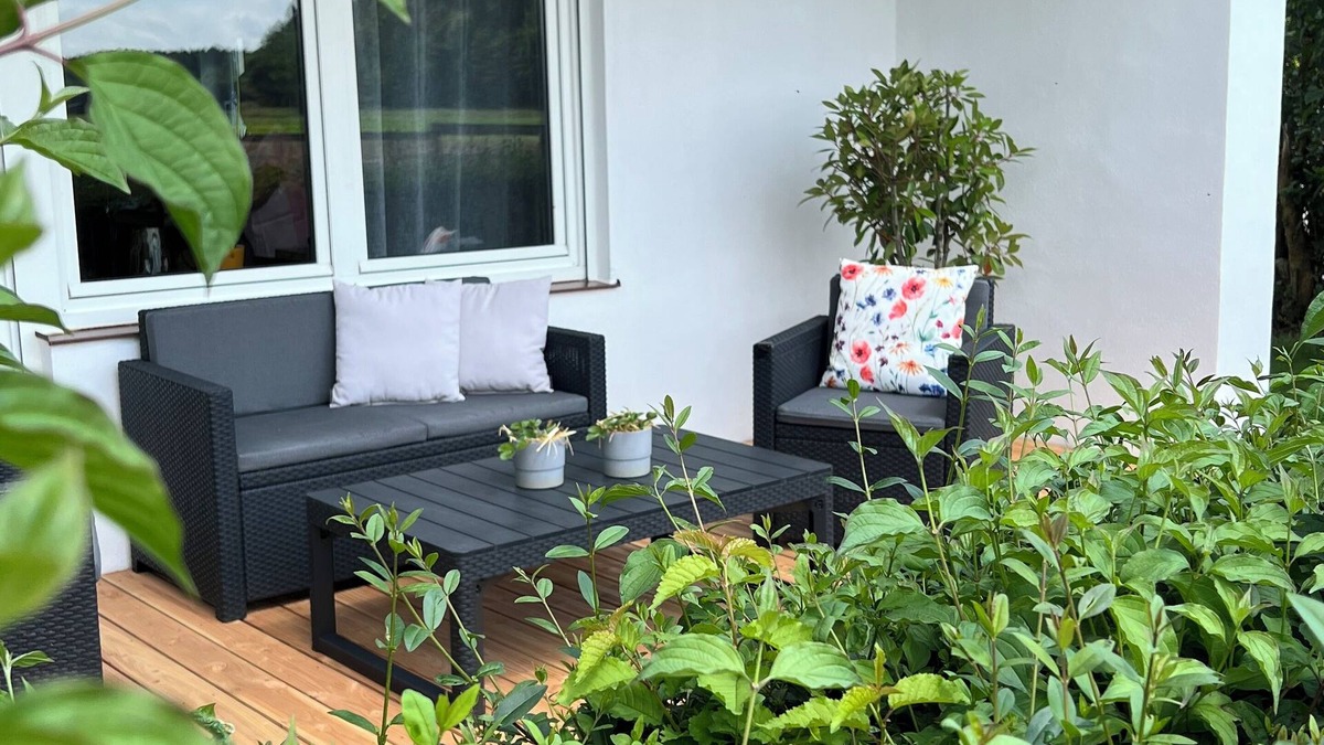 Bad Schussenried House | Cozy semi-detached house in the countryside with terrace