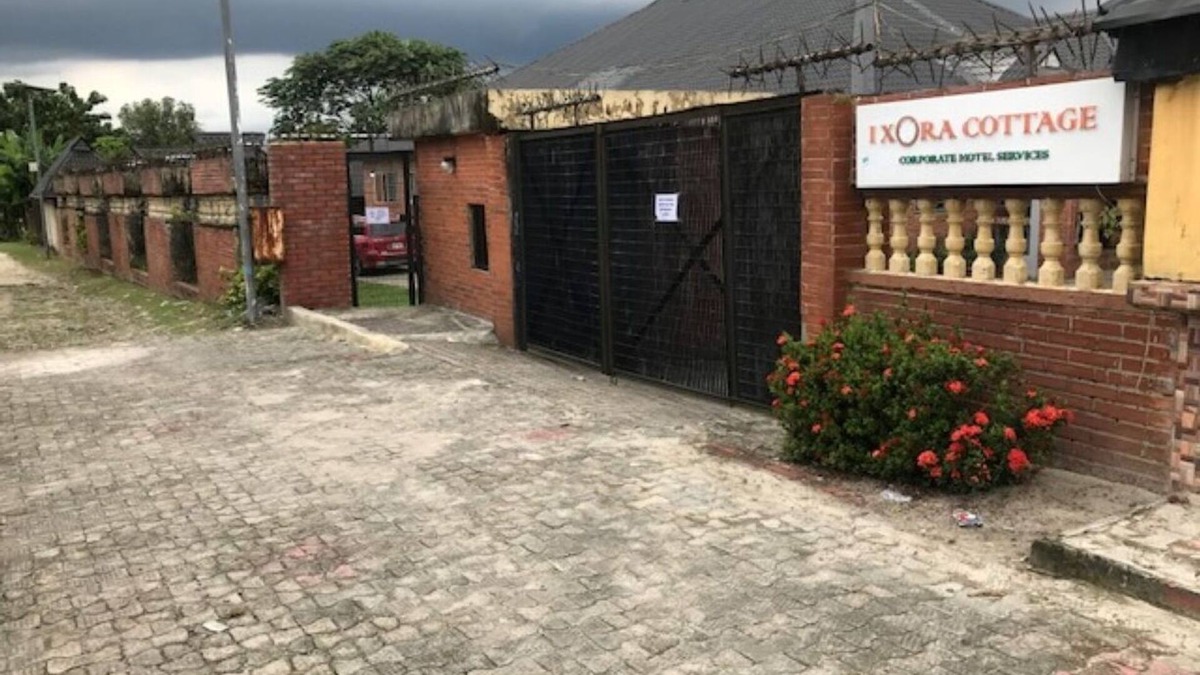 Warri Hotel | Cozy, serene, inviting, and homely environment. Near enough, and affordable too!
