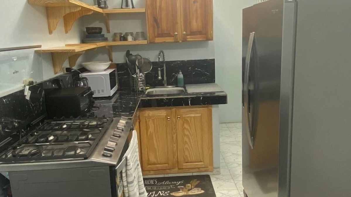 Greater Portmore House | Cozy single family, single home.