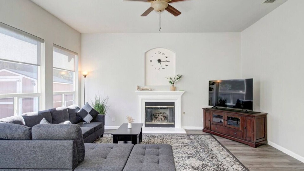 North Natomas House | Cozy Single Story Retreat Near Sac Downtown