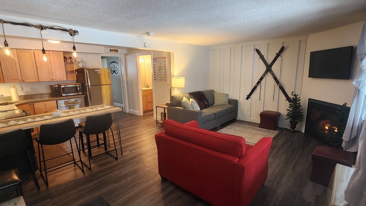 Waterville Valley Condo | Cozy Ski Retreat at Waterville Valley. Pet Friendly!